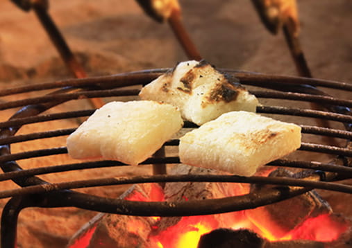 画像:臼でついたもち