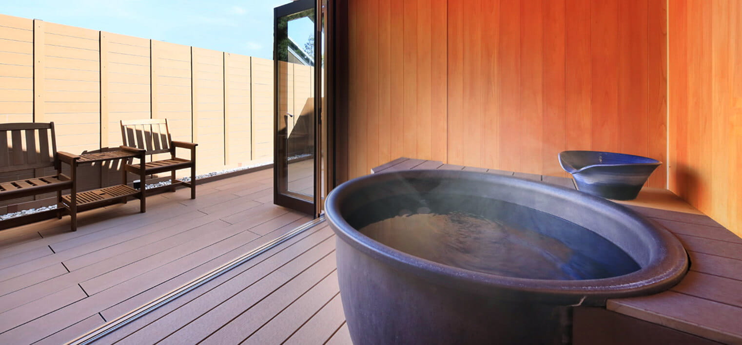 画像:蘭 半露天風呂(別角度)