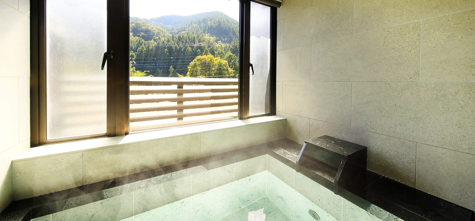 画像:うめ ビューバス